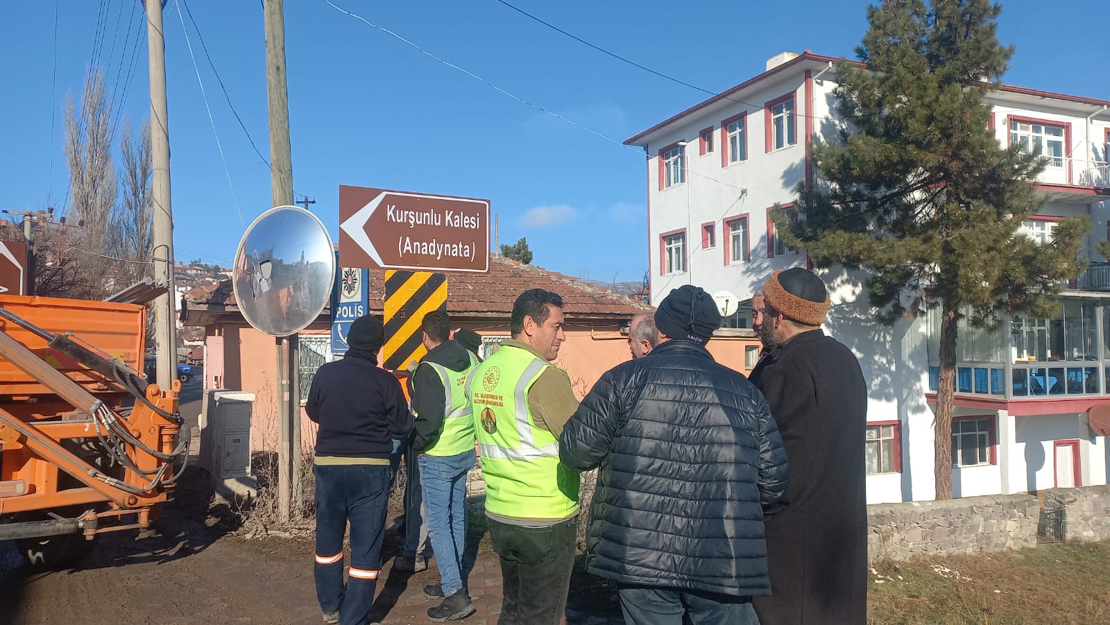 Kursunlu Kahverengi Tabela