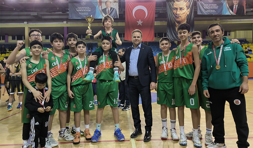 Çankırı Basketbol Akademi namağlup şampiyon oldu