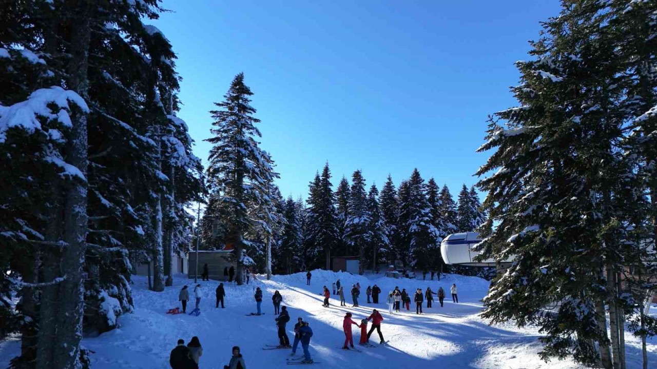 Yılbaşı tatilinde Ilgaz Dağı’na tatilci akını