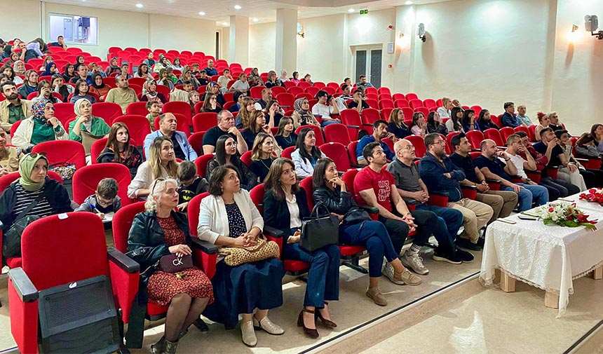 Selahattin İnal Güzel Sanatlar Lisesi tanıtım toplantısı düzenledi