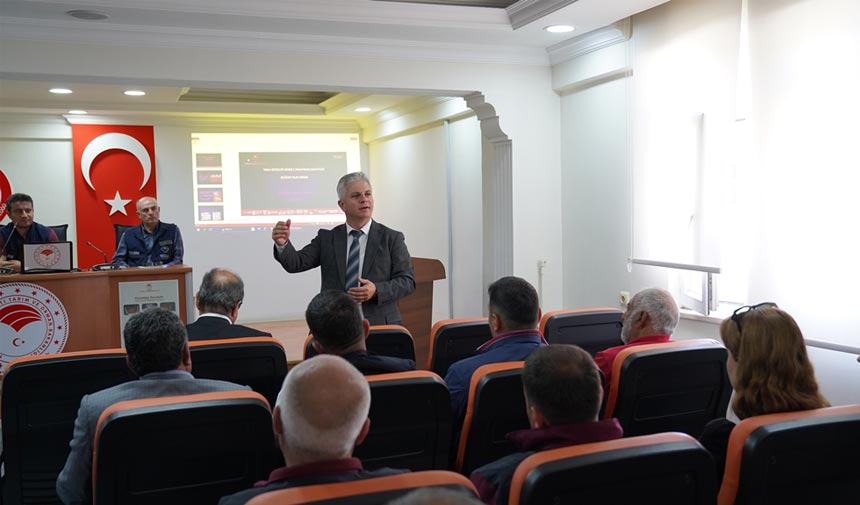 Çankırı' da kuraklığa dayanıklı buğday çeşitleri toprakla buluşacak