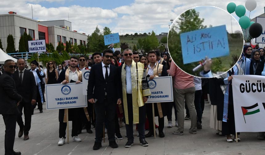 ÇAKÜ Mezuniyet Töreni'nde İlginç Protesto