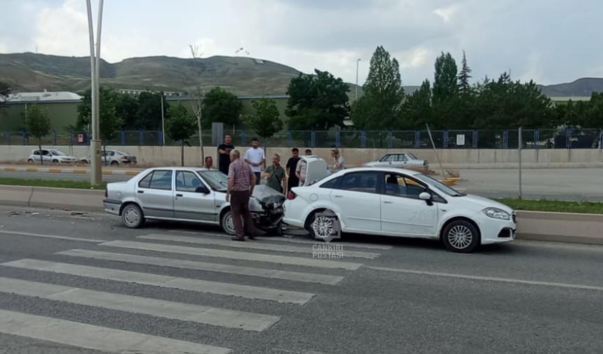 Çankırı’da maddi hasarlı trafik kazası