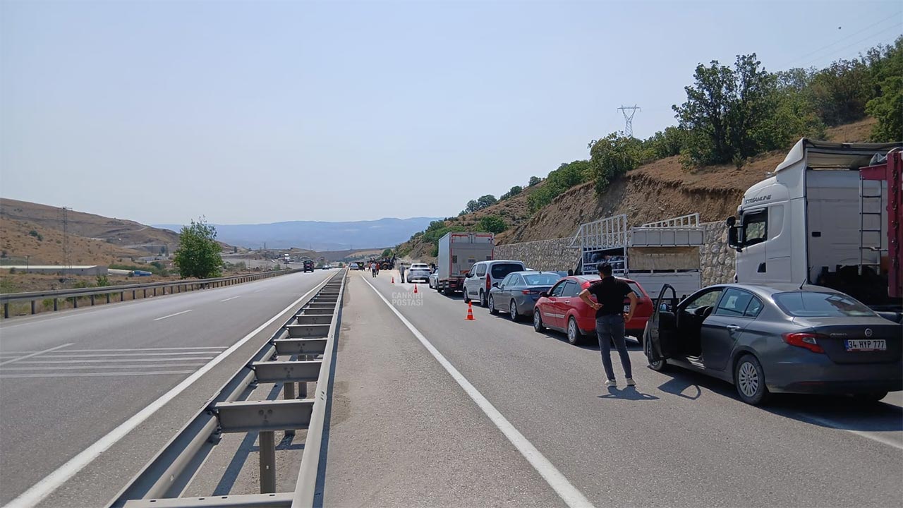 Ankara Cankiri Karayolu Kaza 1