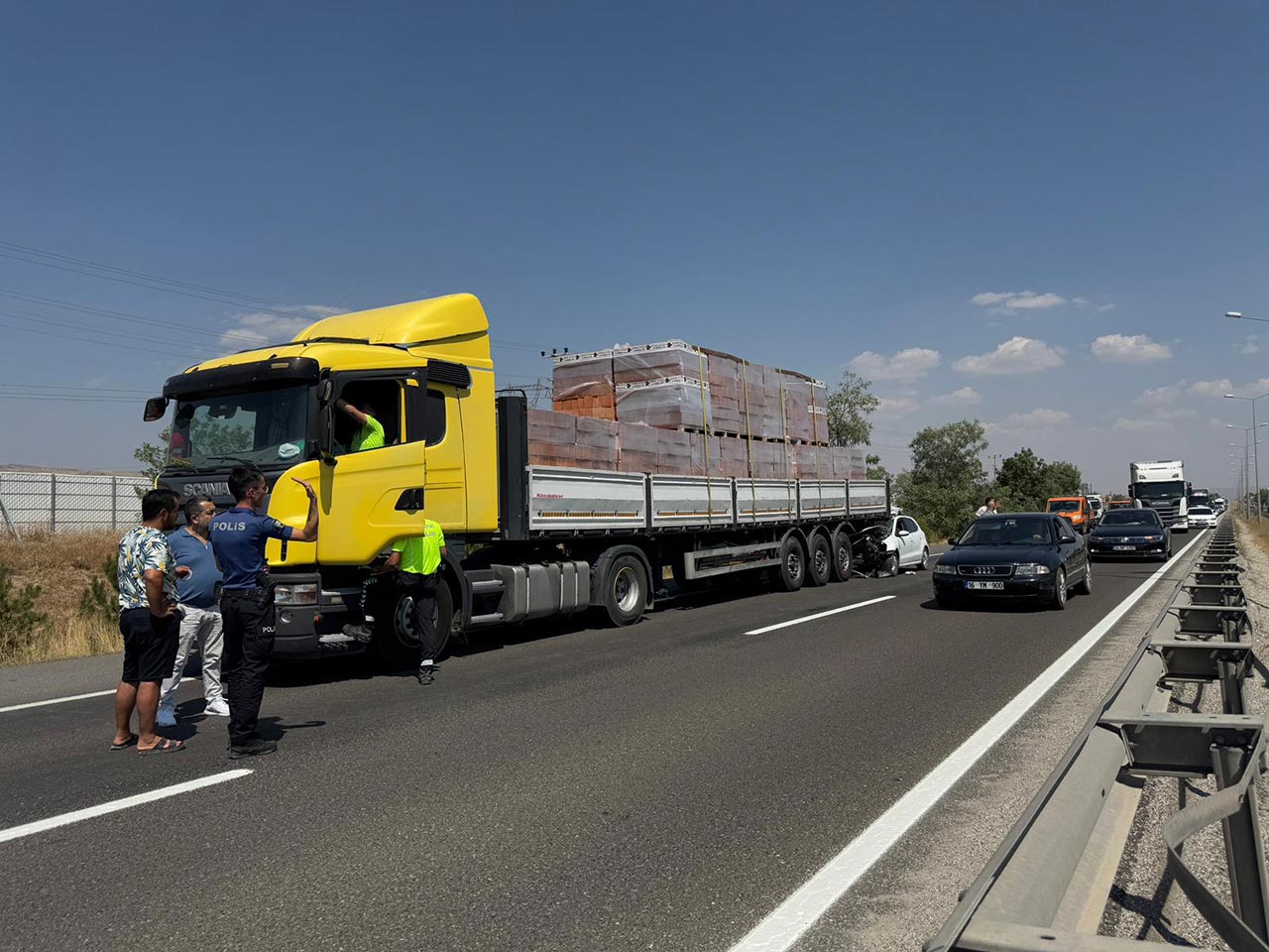 Cankiri Trafik Kazasi 1-2