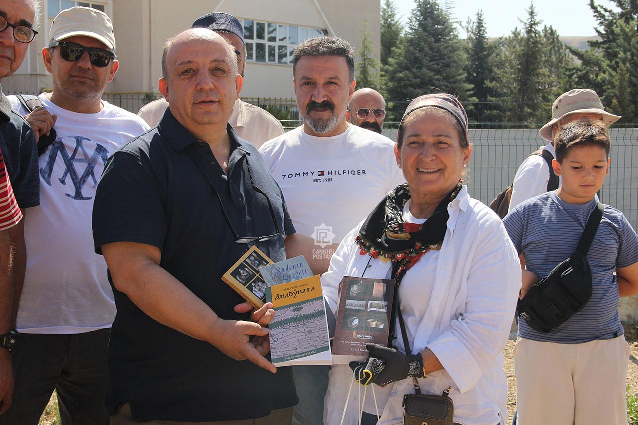 Corakyerler Kursunlu Tarih 3