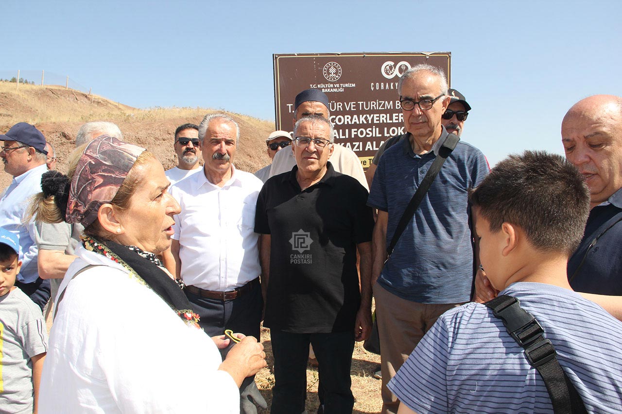 Corakyerler Kursunlu Tarih 6