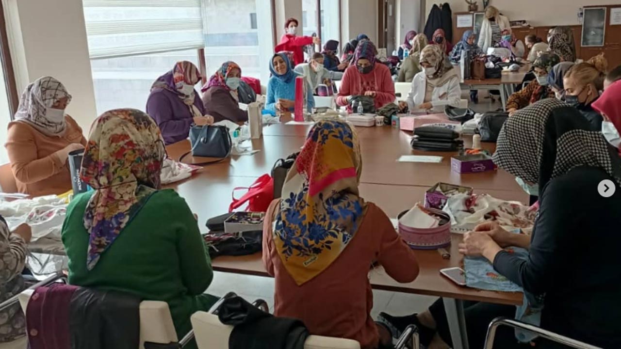 Çankırı’da kadınlara yönelik bilgi ve beceri kurs kayıtları 22 Eylül’de başlıyor.