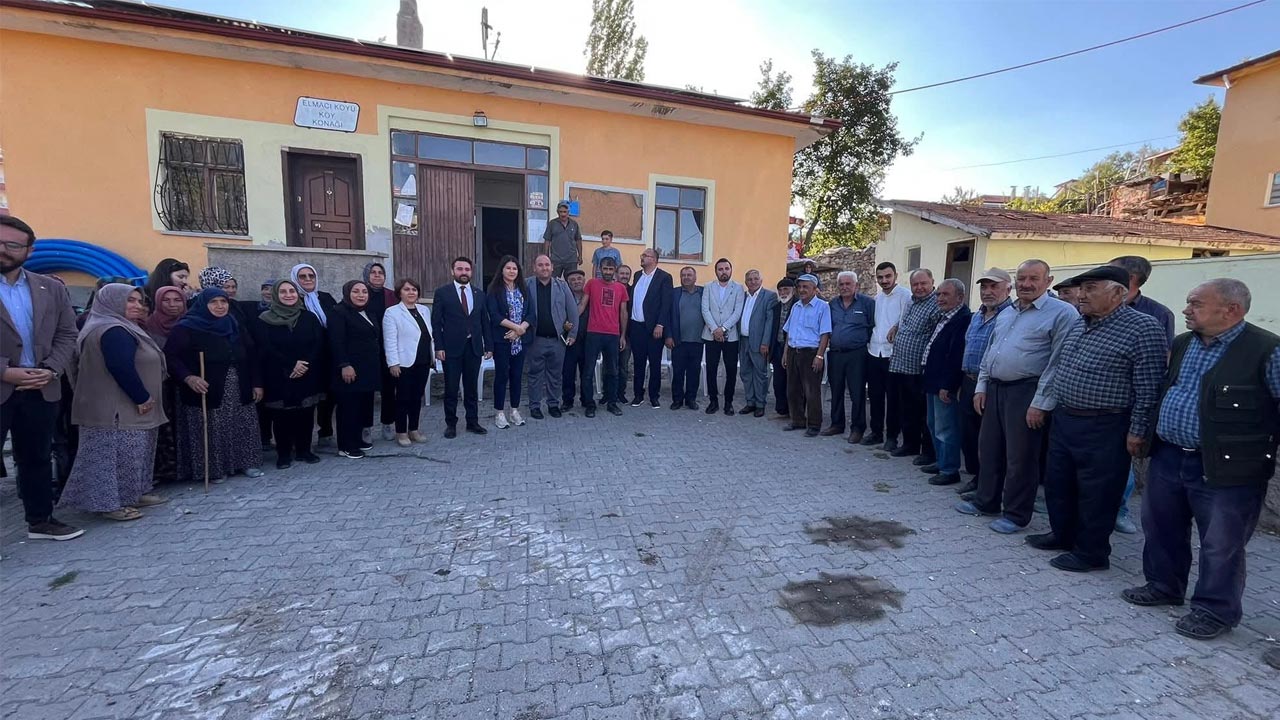 MHP Miiletvekili Yılık köy muhtarları ve vatandaşlarla bir araya geldi