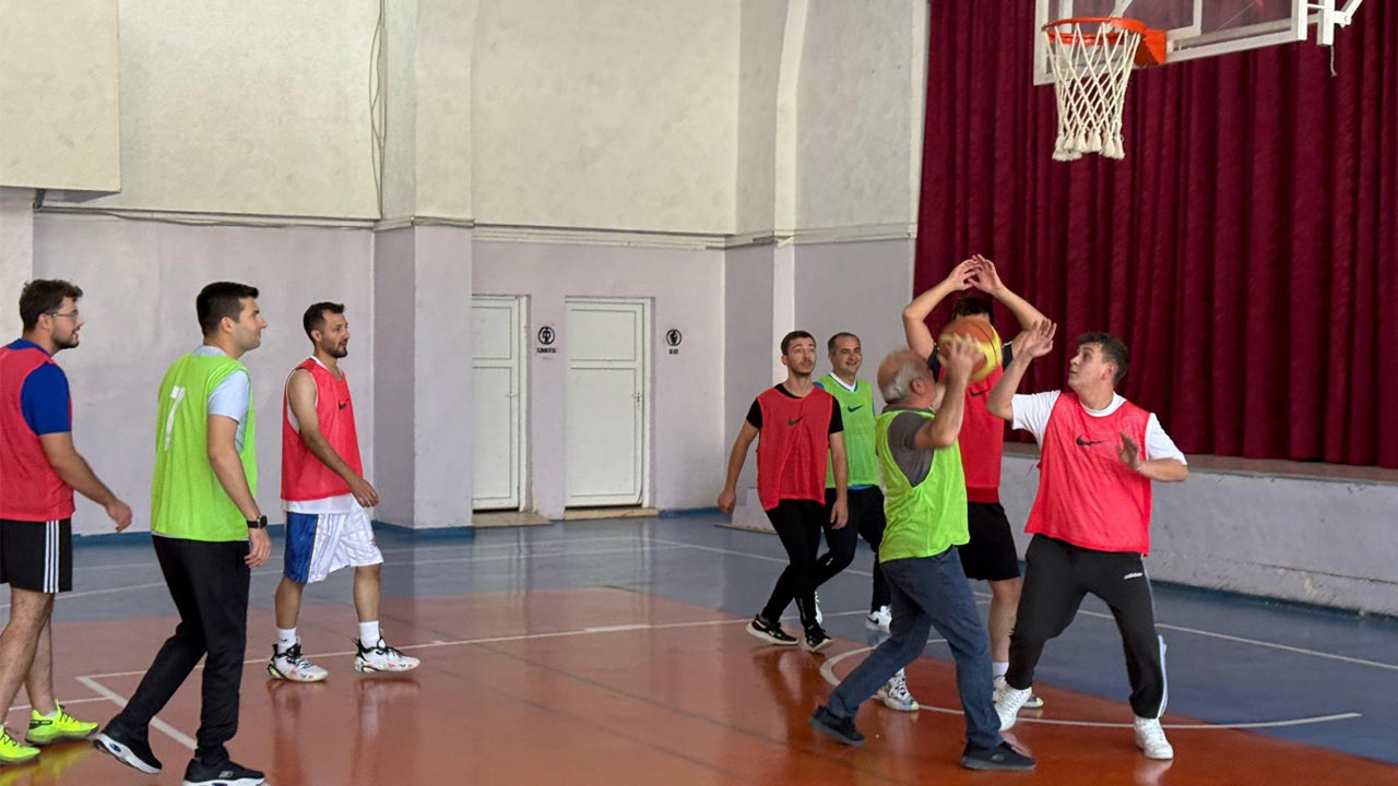 Ülkü Ocakları’ndan Çankırı’da Basketbol etkinliği