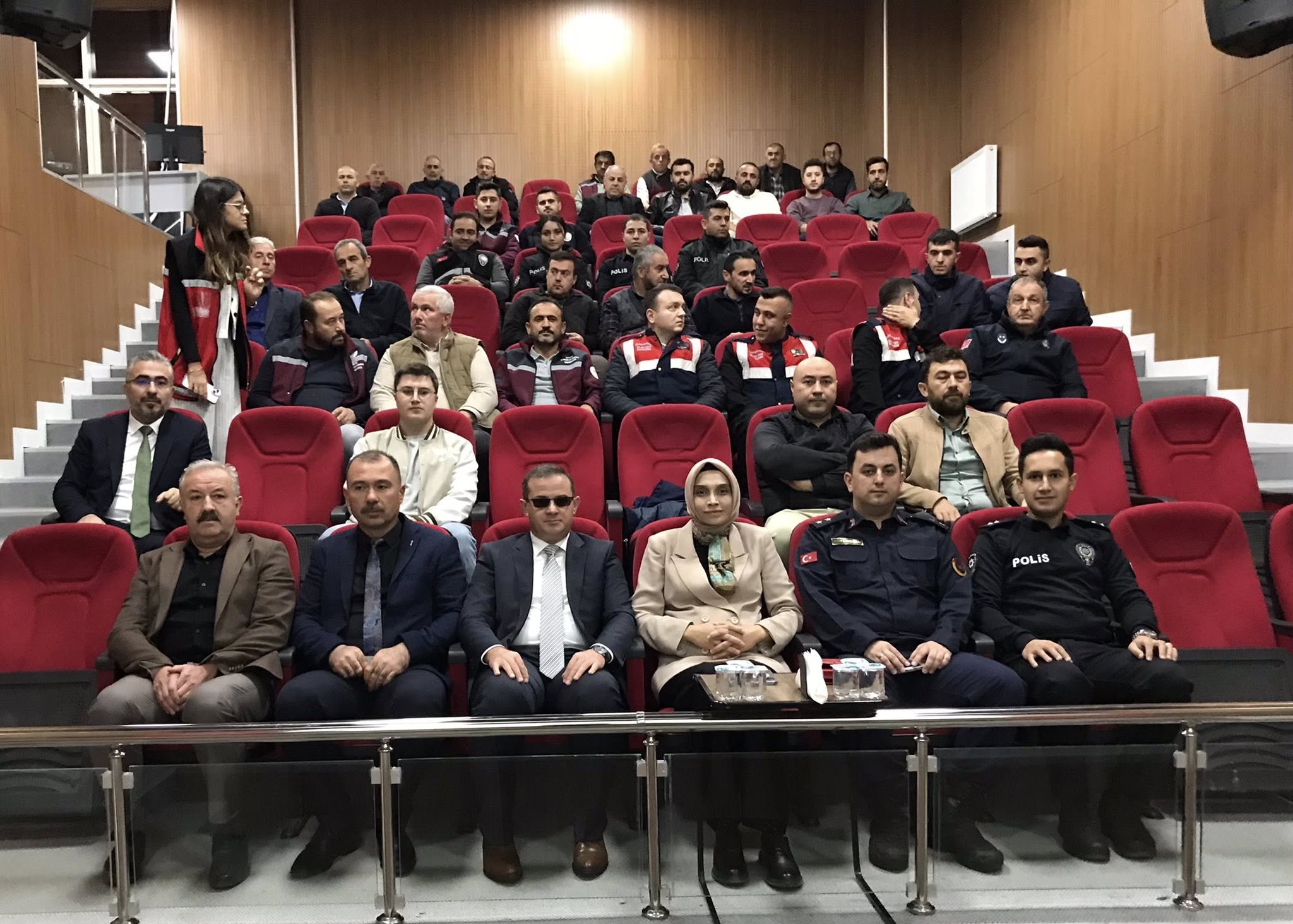 572079790 1388800156584493 5392374587481858179 N