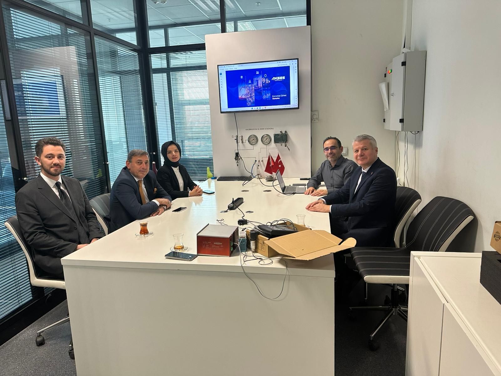 590224500 4278943955667141 5632249356187261604 N