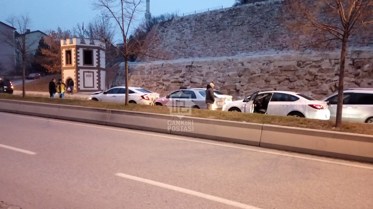 Cankirida Zincirleme Kaza