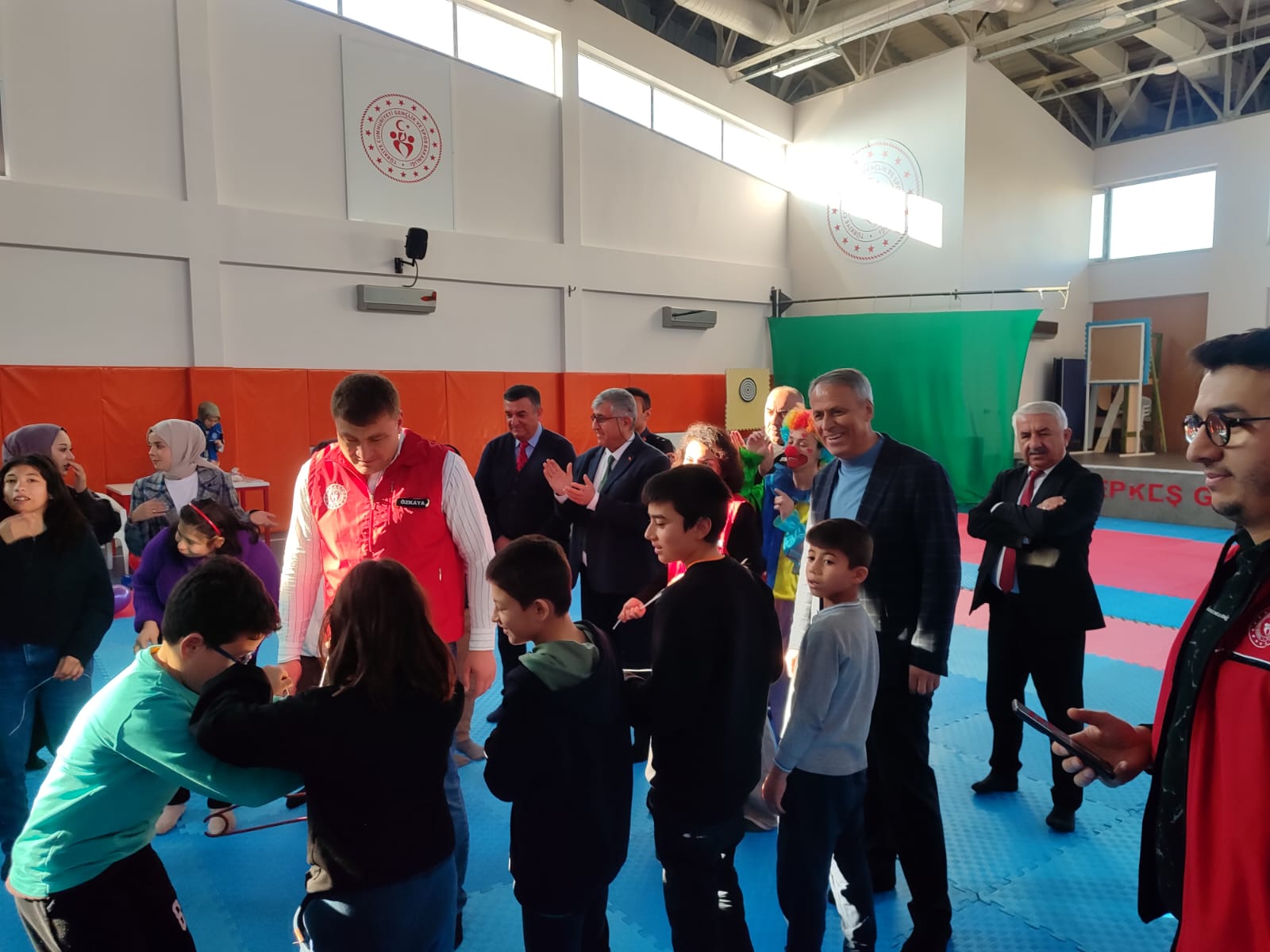 594534783 1161015499542305 4759016292824662935 N