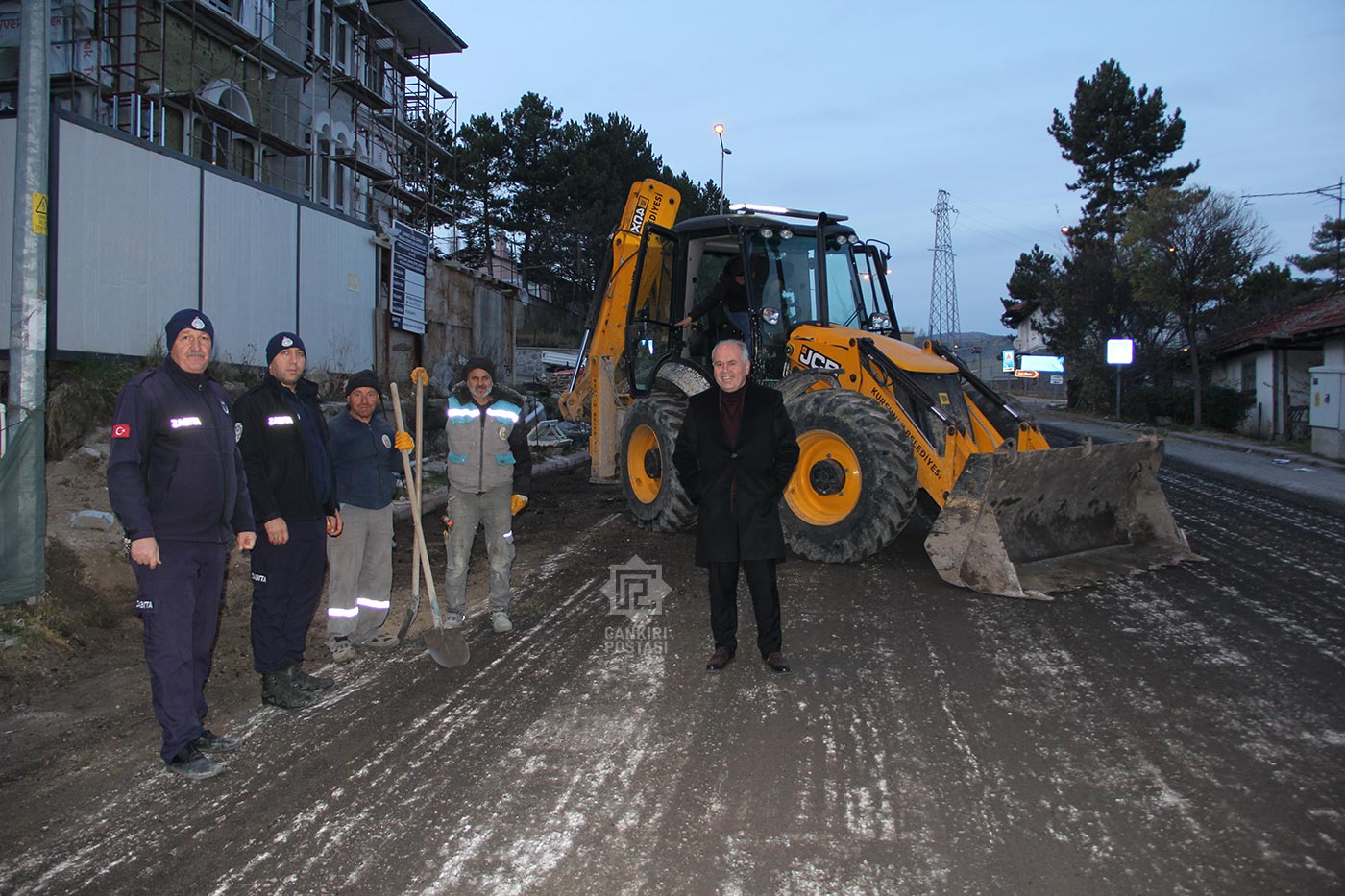 Kursunlu Asfalt Kaziniyor 7