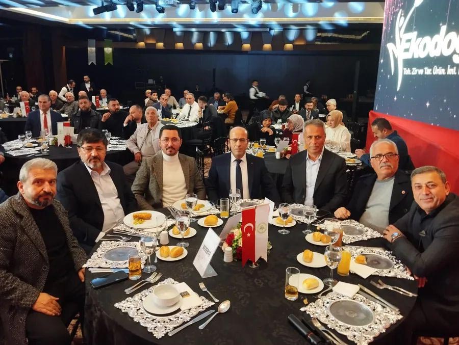 Yaprakli Yilin Enleri 1