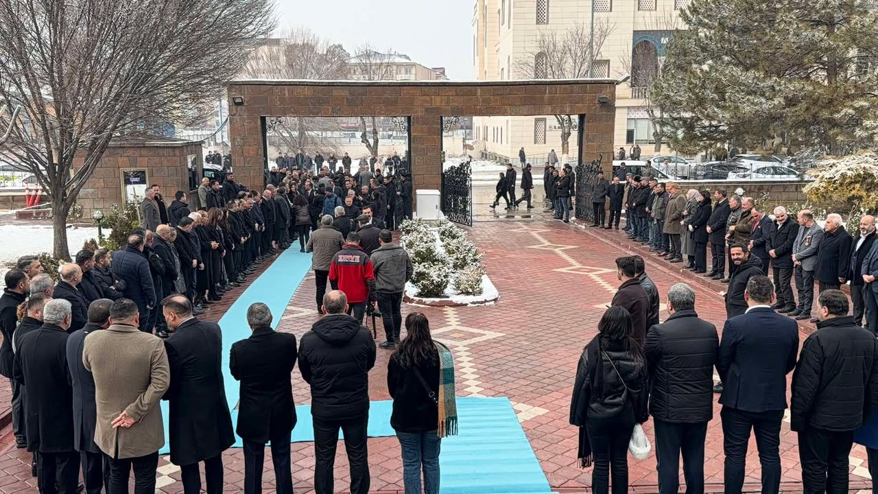 Image 1838942120087327