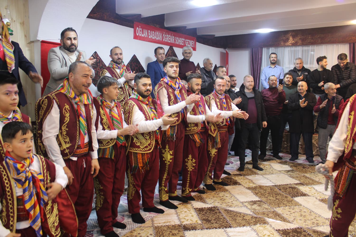 4F628E1C 19D3 4E01 B4C4 Ea9B8Cc620Fc