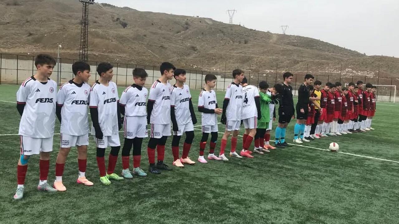 U-14 Çankırı Ligi şampiyonu Çankırıgücü