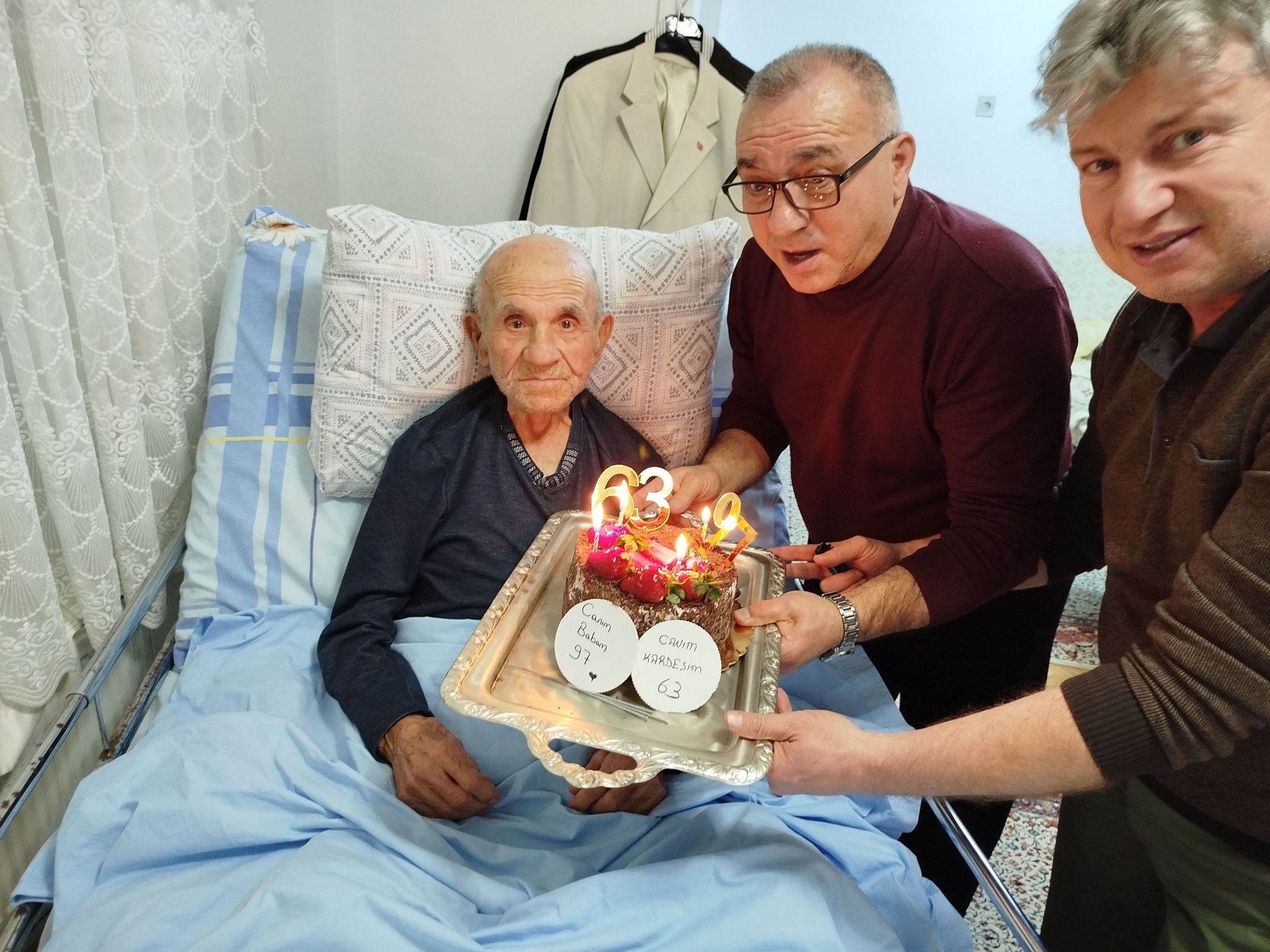 605878986 4200767920238934 2187186217342183573 N