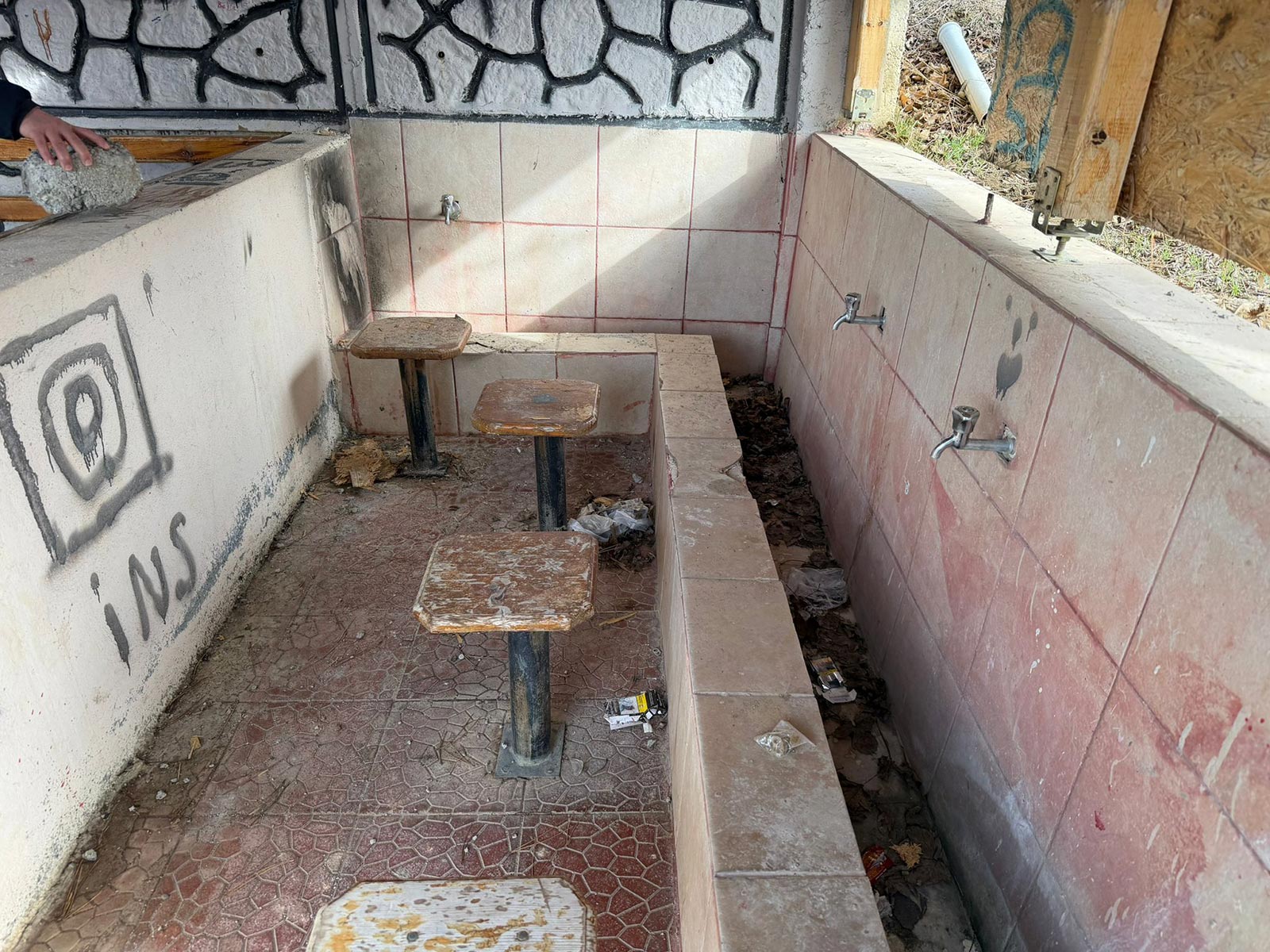 Sehitlik Vandalalrin Hedefi 1