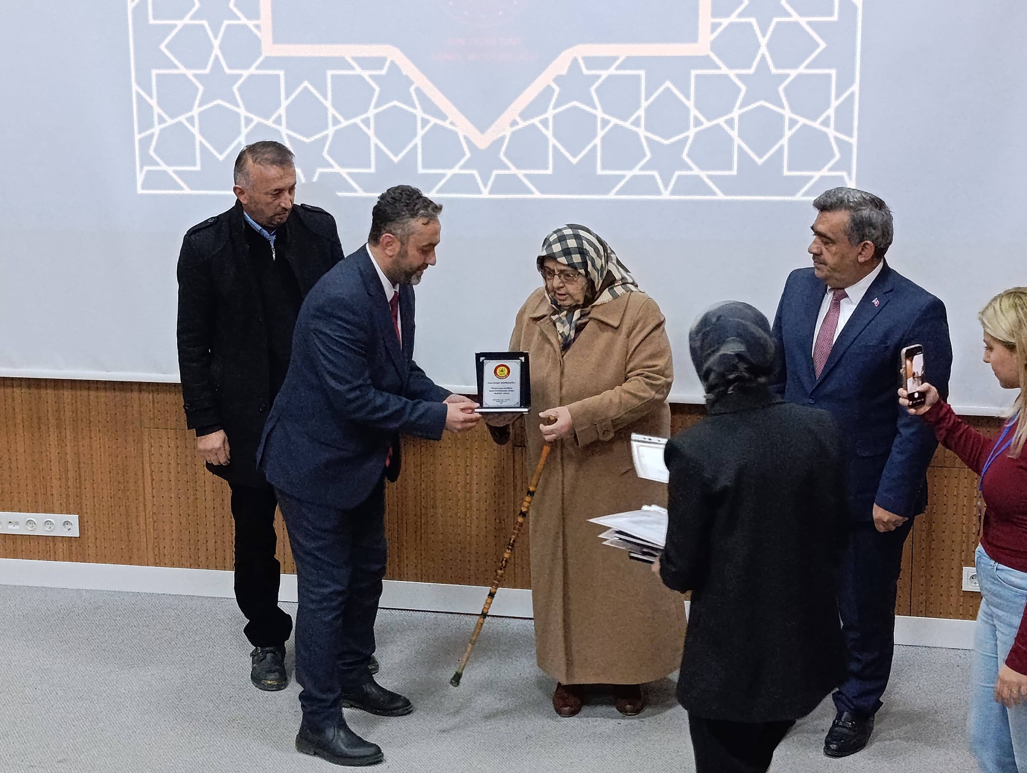 631786472 1479703130827528 5178102425935258253 N