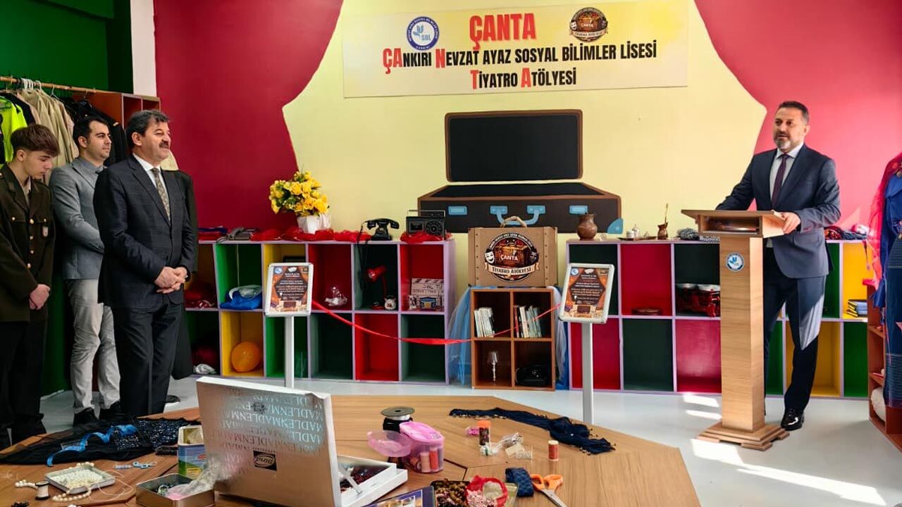 Nevzat Ayaz Sblde Perde Acildi