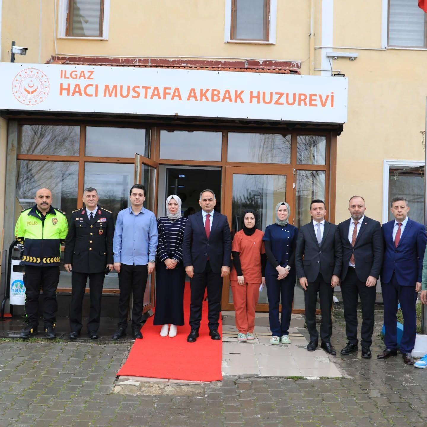 654303406 18352870948238571 2235533347336313956 N