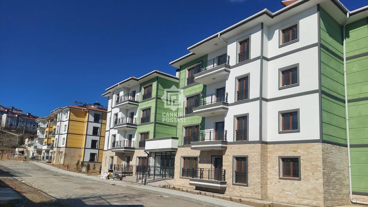 116 Toki Konutu Hak Sahiplerine Teslim Ediliyor