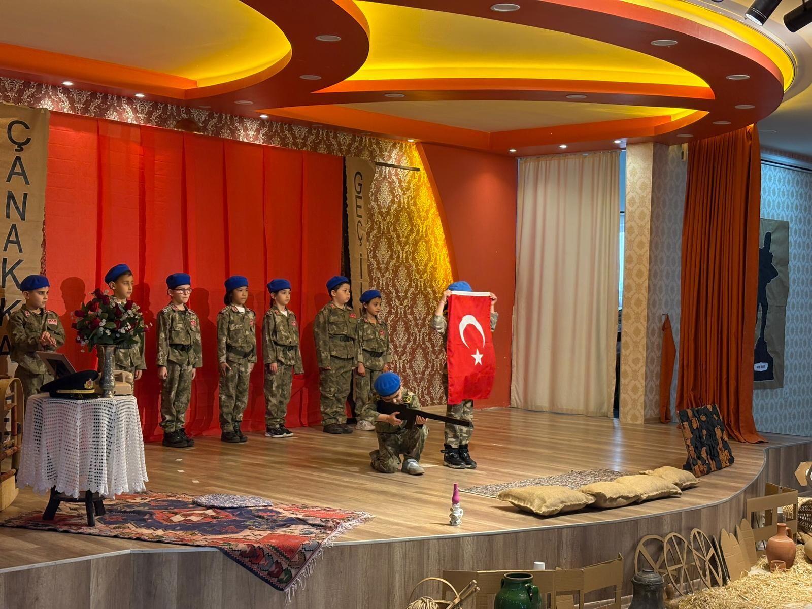 657270511 2690759034635088 3181409981580580564 N