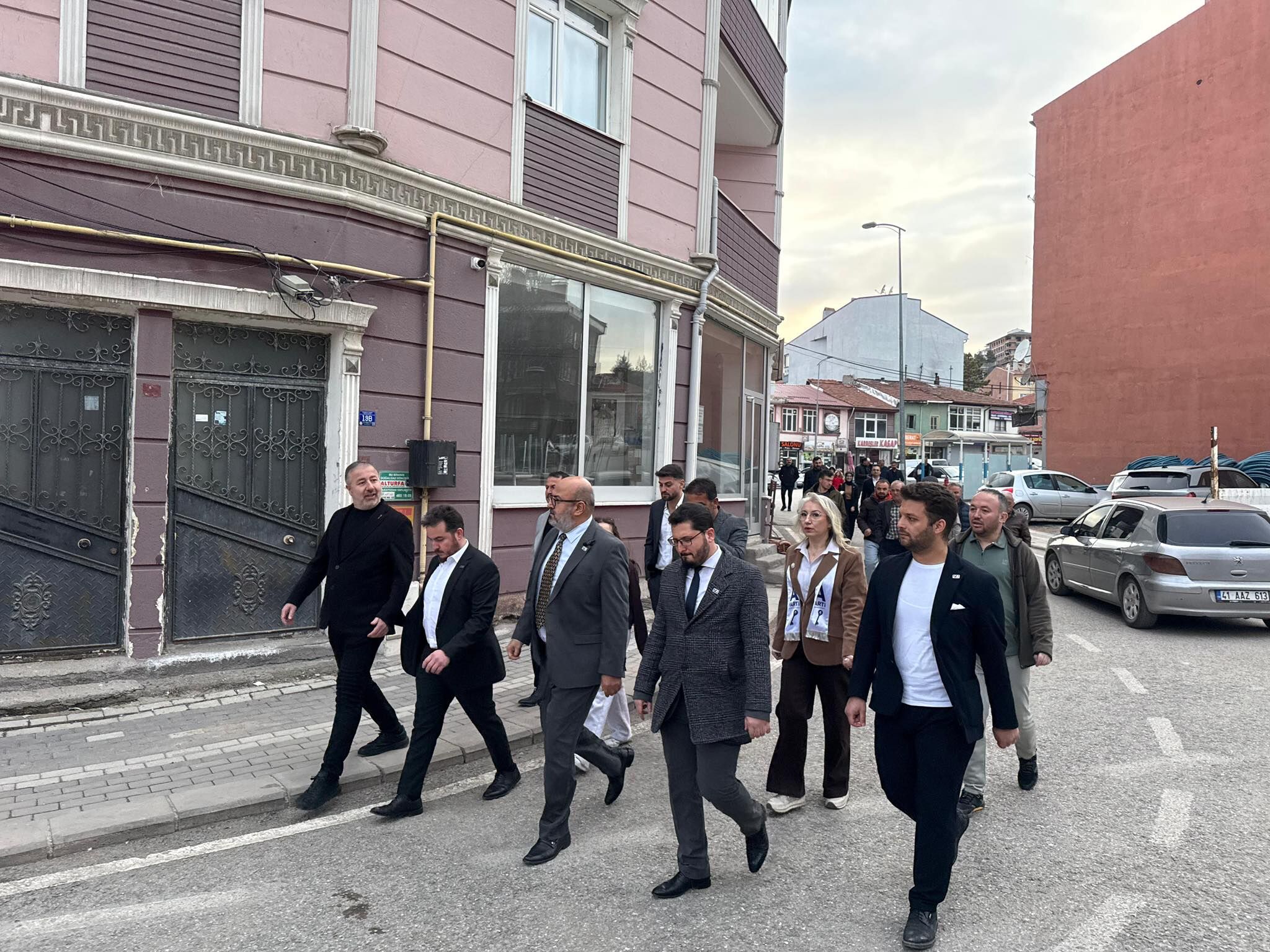 651395875 35370783765853661 2982755697413463514 N