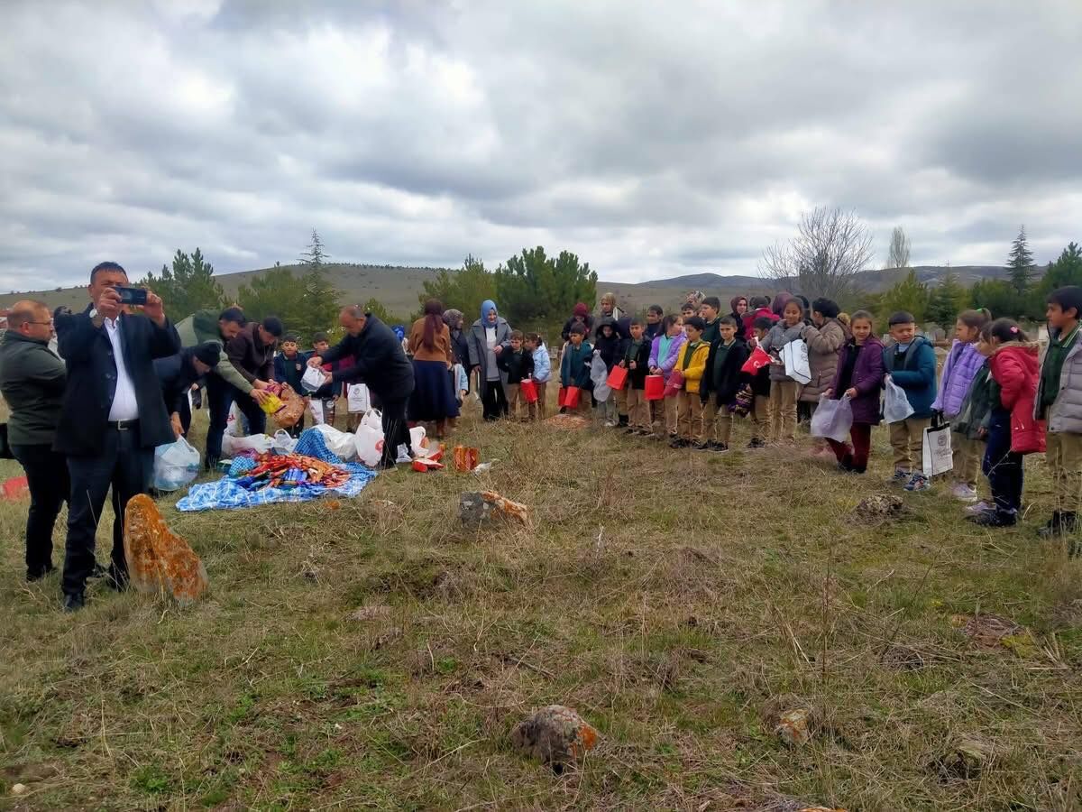 657400922 4409171832733863 6741609854479078038 N