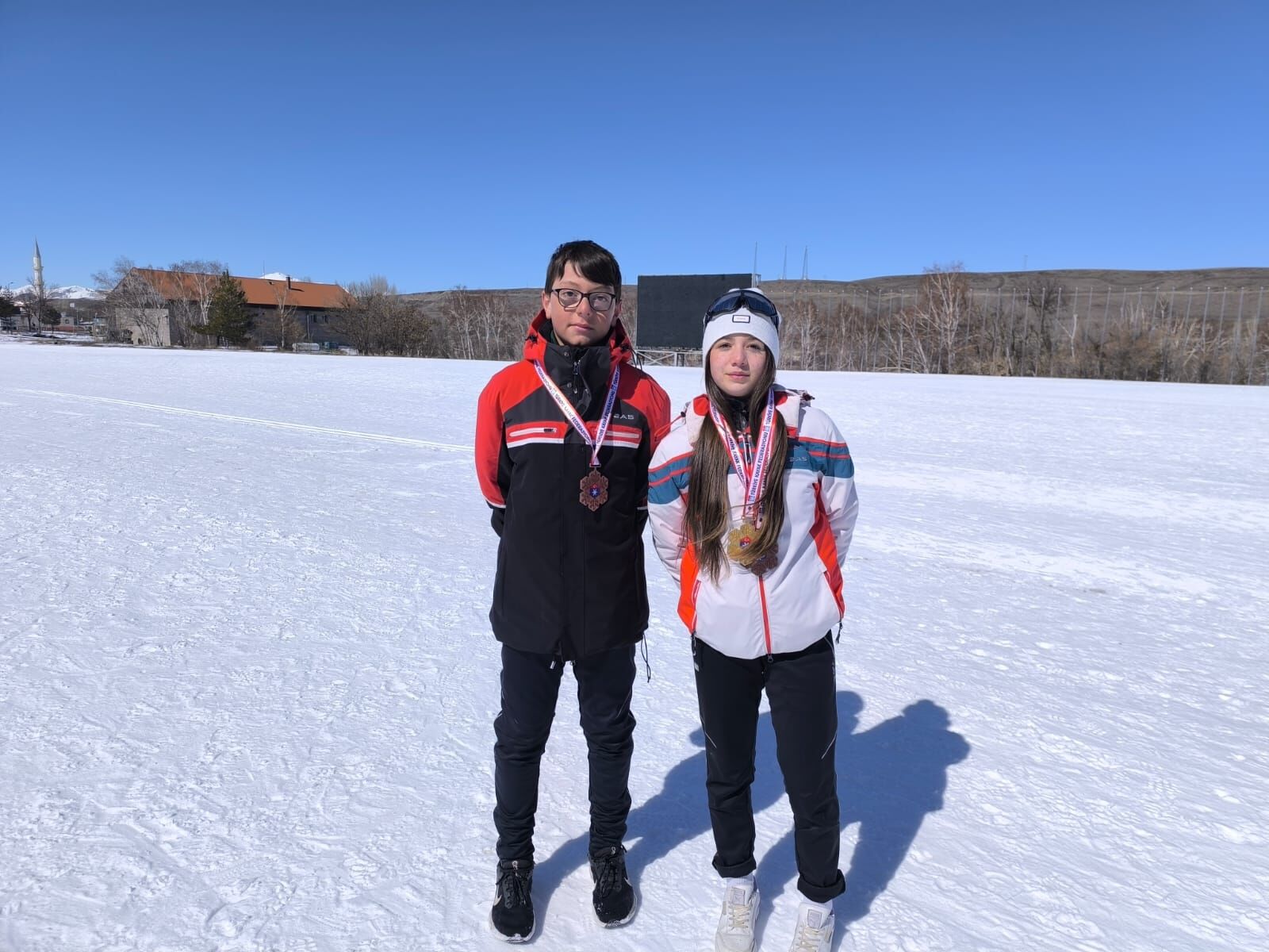 648853798 1234649982178856 8144734408501925266 N