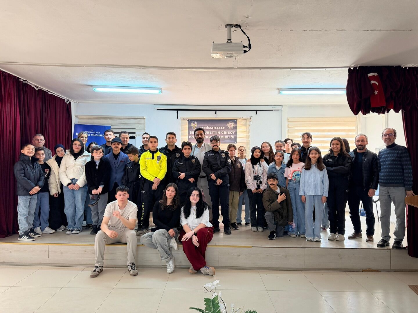 672967781 18355210525229646 6973401220062081377 N