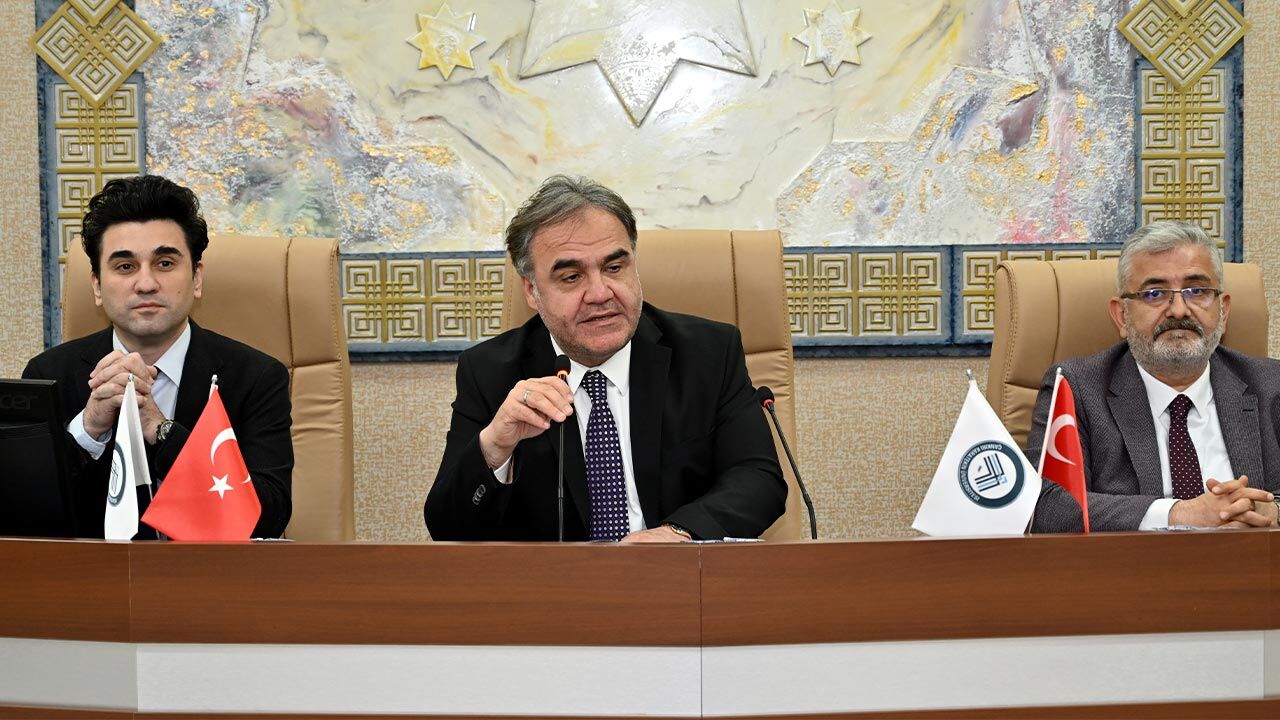 Cakü Türkiye Ortalamasini Asti1