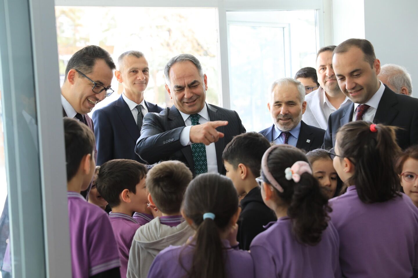 Vali Cakirtas Ve Beraberindekiler Istiklal Yolu Ziyaret2