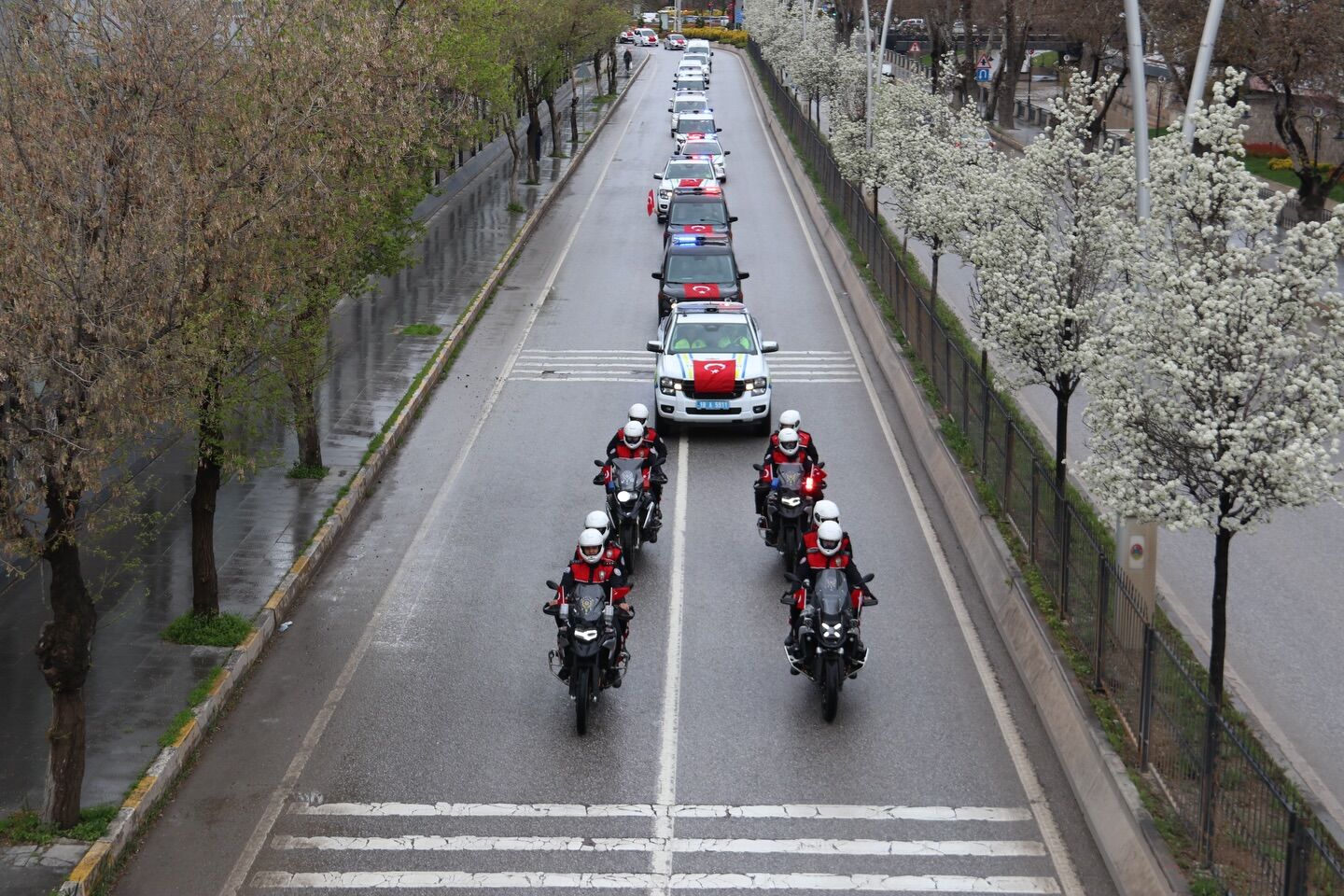 662084619 18354440407229646 6507612829366166221 N