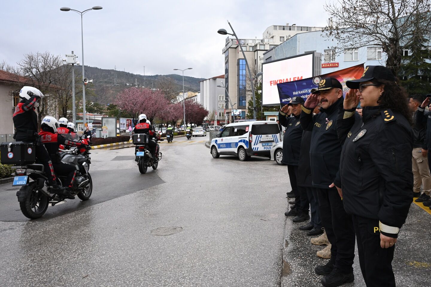 662336095 18354440356229646 1790929682620620602 N