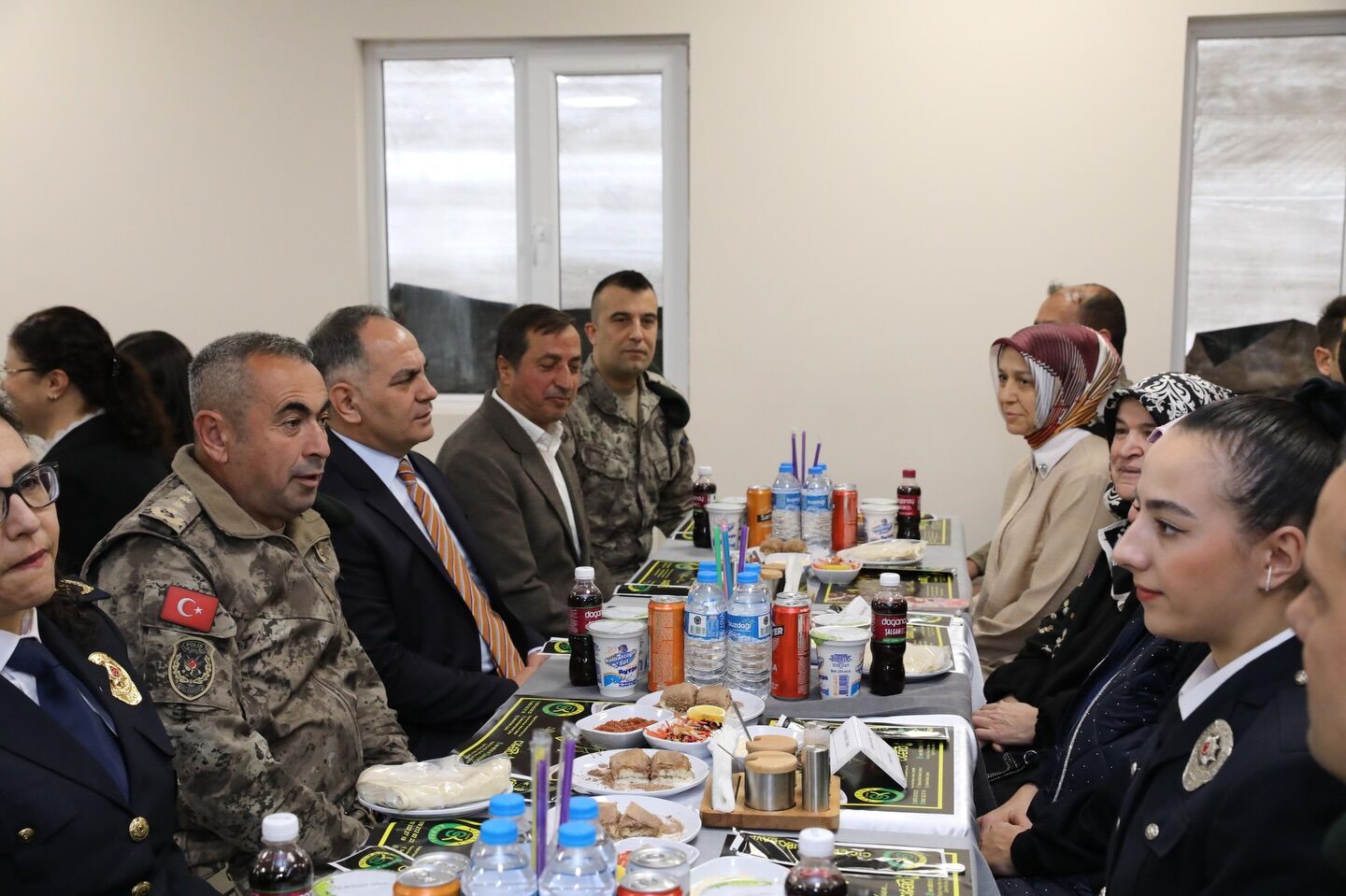 669770194 18085859696260796 4898367041806359279 N