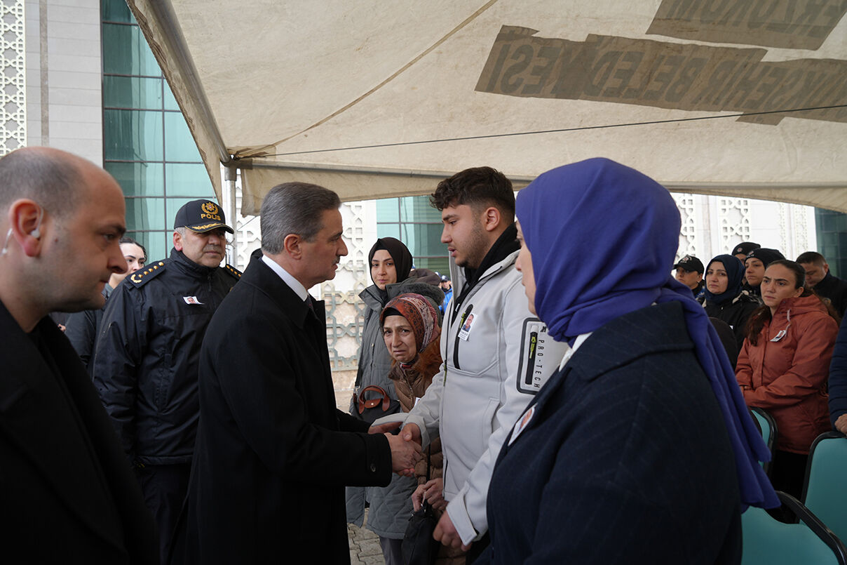 Polis Memuru Sadik Calar2