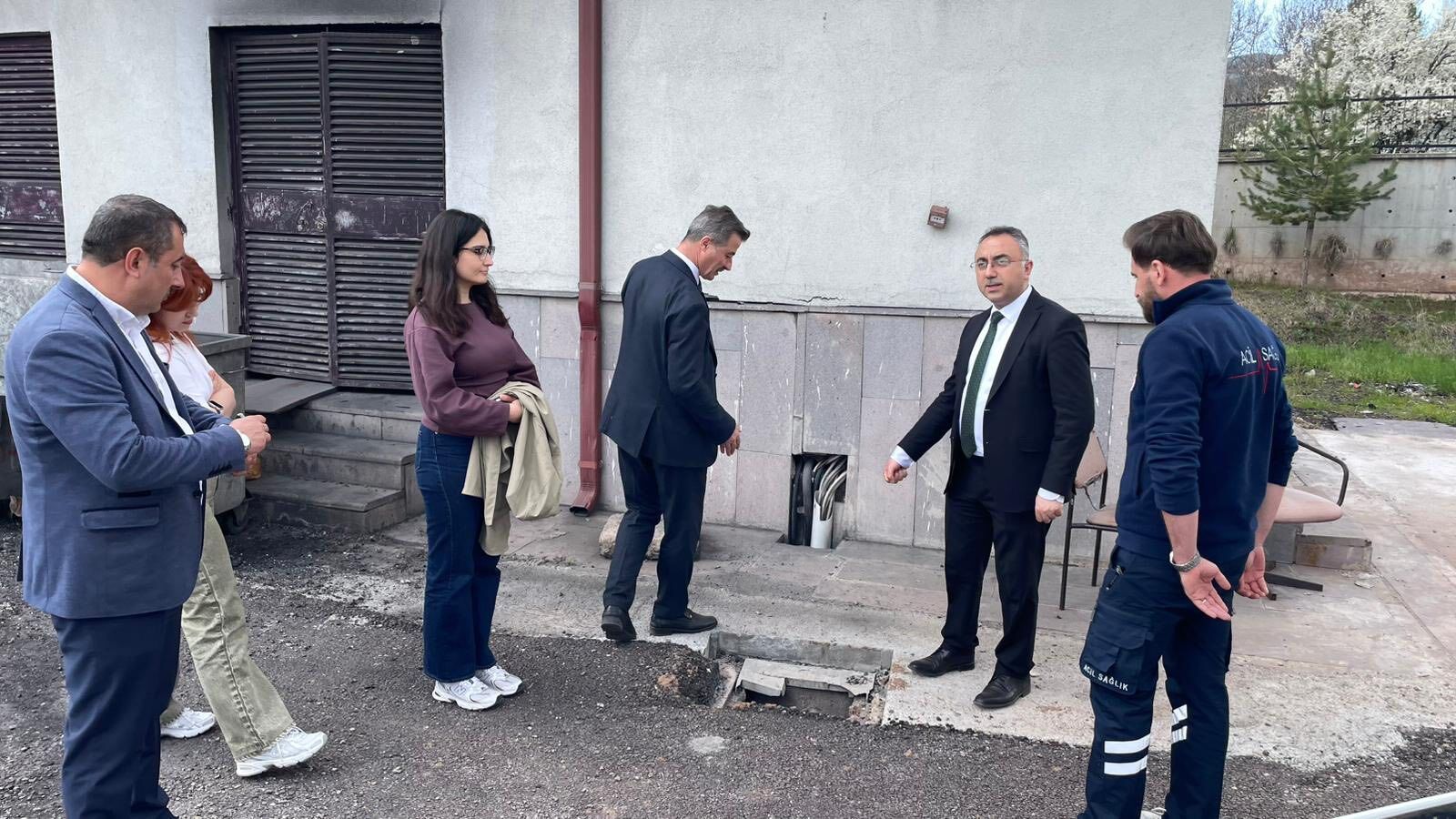 Saglik Müdüdrü Buluttan Sagik Kuruluslarina Ziyaret1