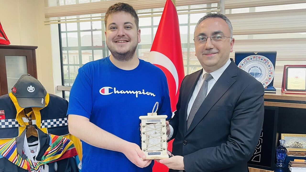 Tusta Türkiye Ücücncüsü Cankiridan1