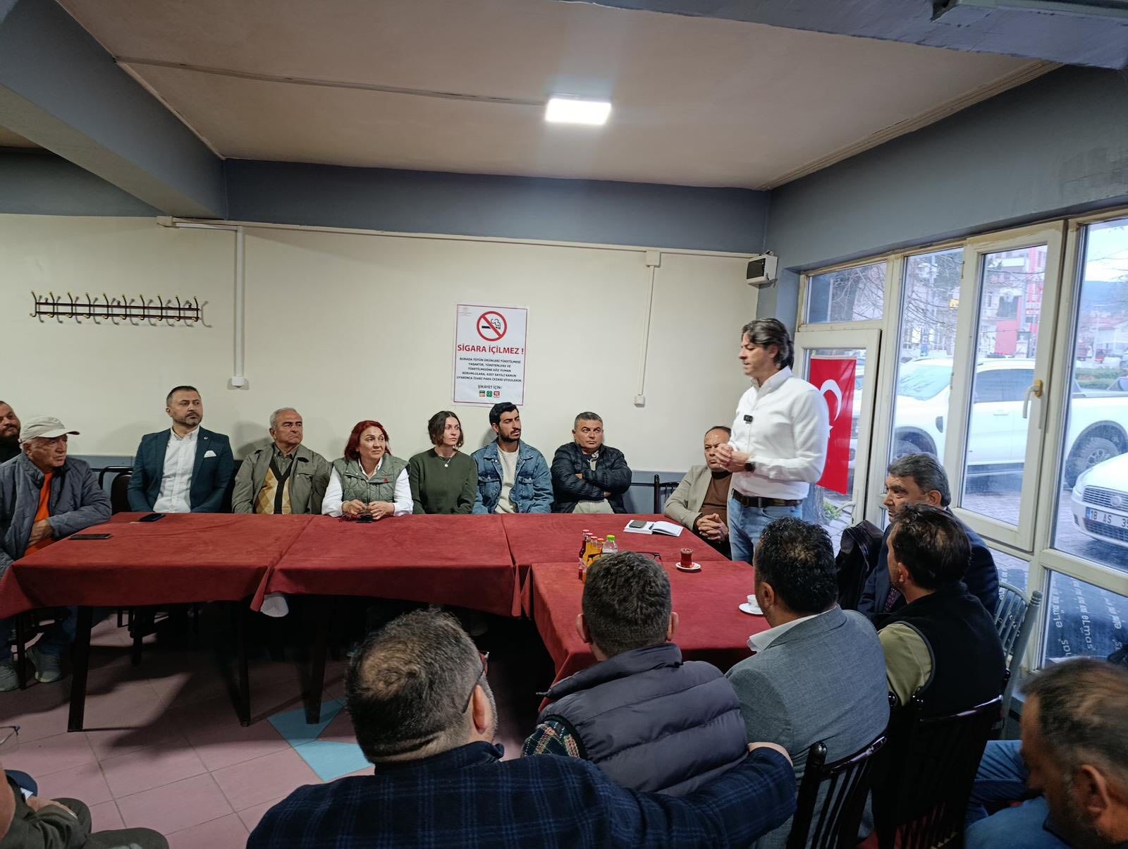 Chp Tarim Gölge Bakani Solakoglu Cankirida Üretciyle Bulustu