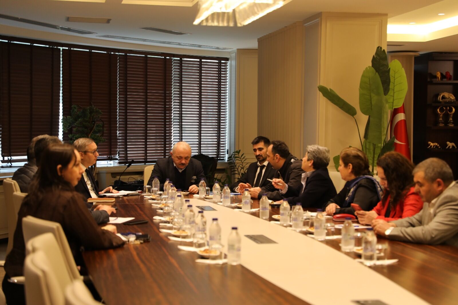 Ec788E8F 7F49 42Ac A337 E4Bd55Cb303F