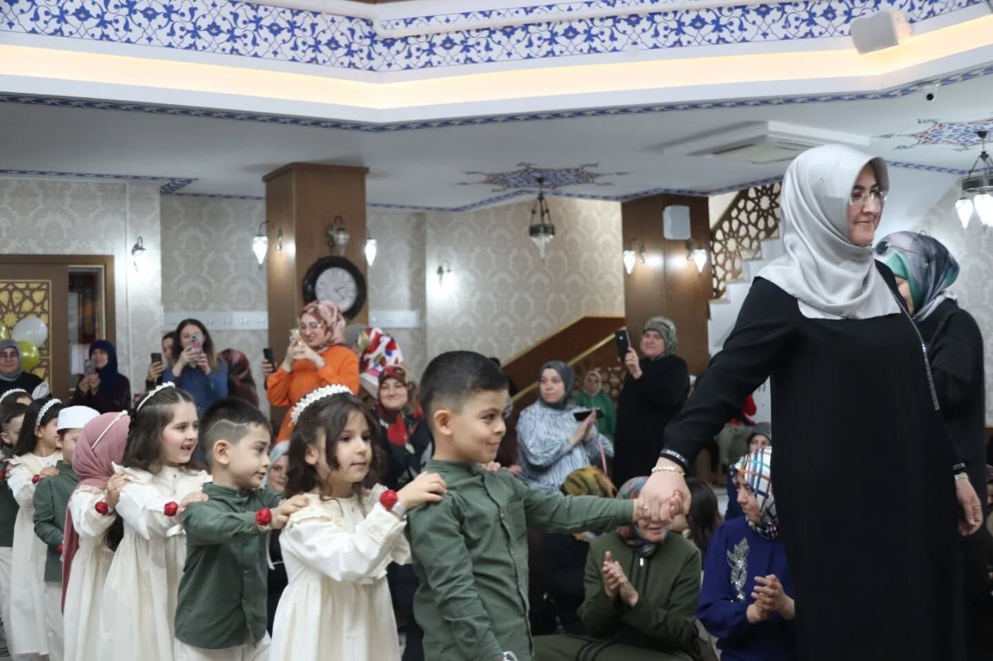 Astarlizade Hilmi Efendi Kuran Kursu Yil Sonu Programi1