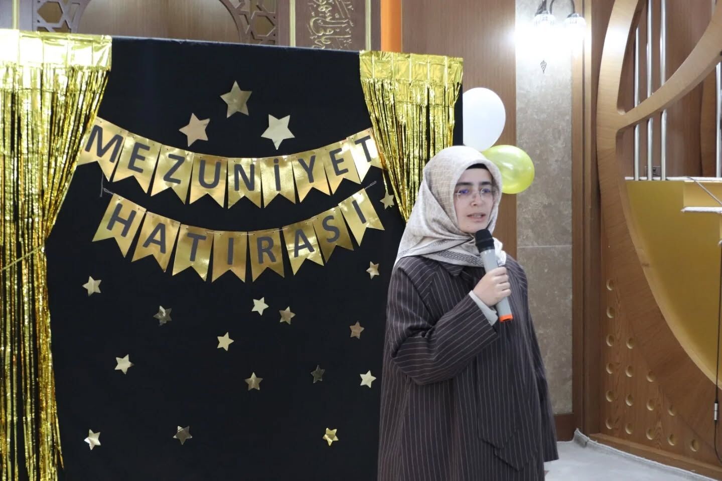 Astarlizade Hilmi Efendi Kuran Kursu Yil Sonu Programi2