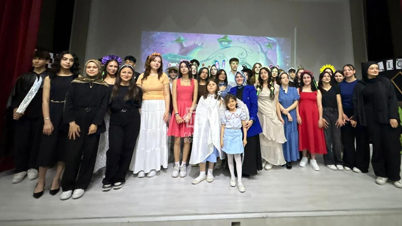 Cumhuriyet Anadolu Lisesi Müzik Rüzgari2