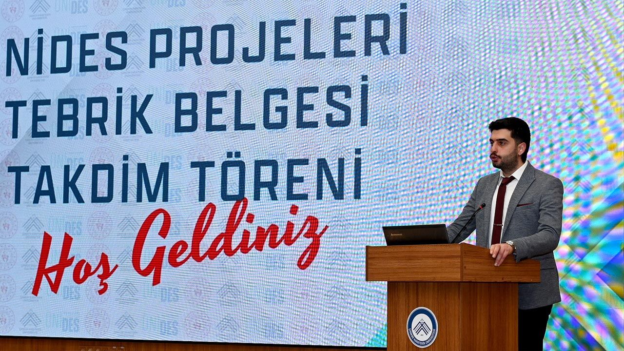 Ünides1
