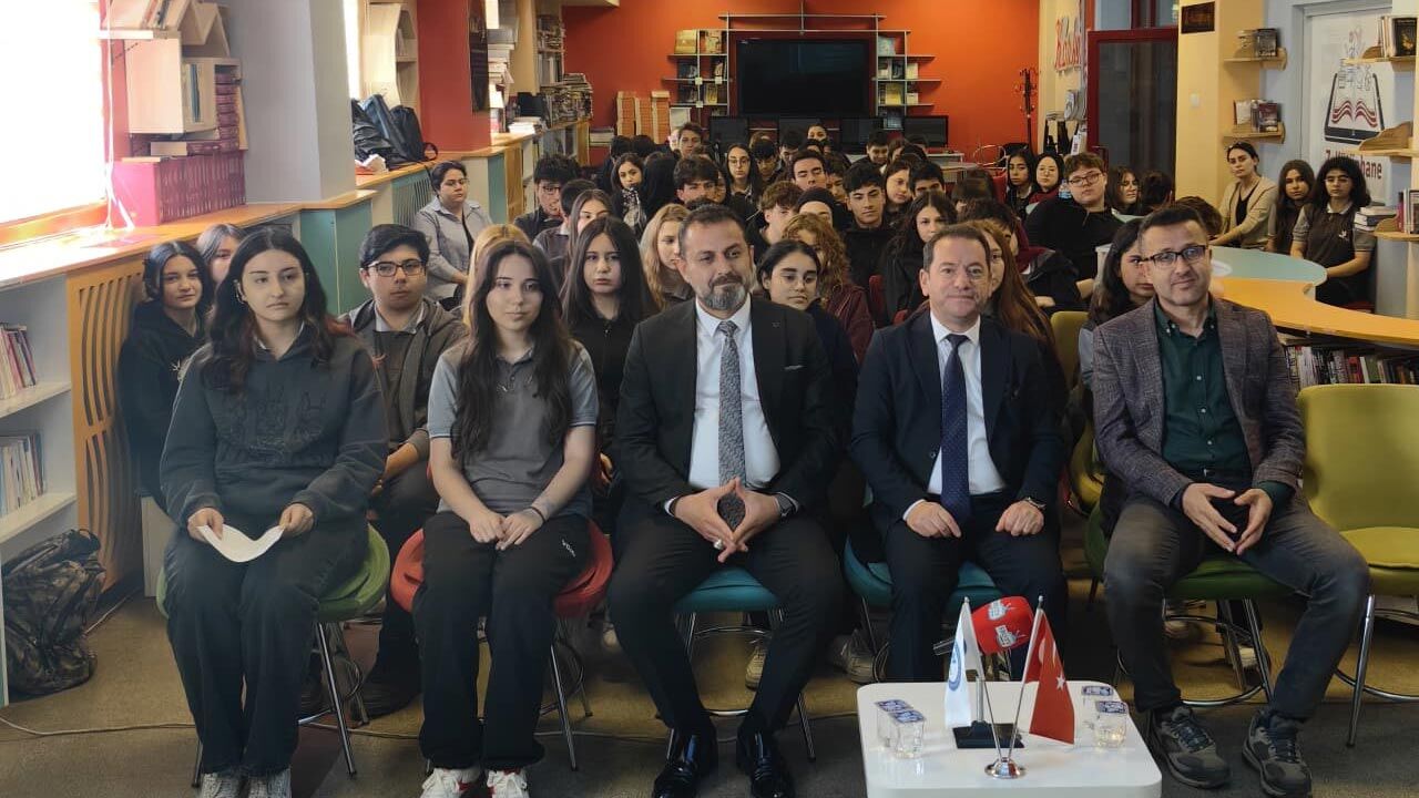 Yapay Zeka Ve Yazarlik Söylesi1