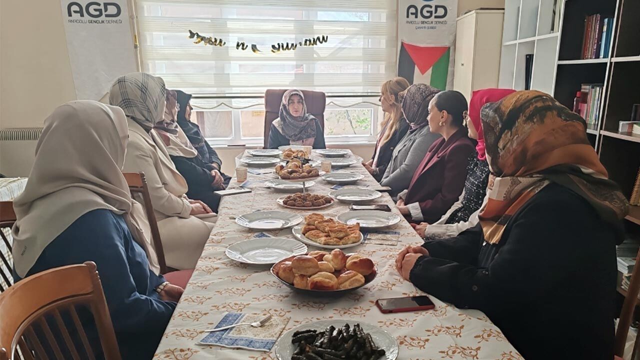 Agd Cankiri Kadin Stari Agirladi